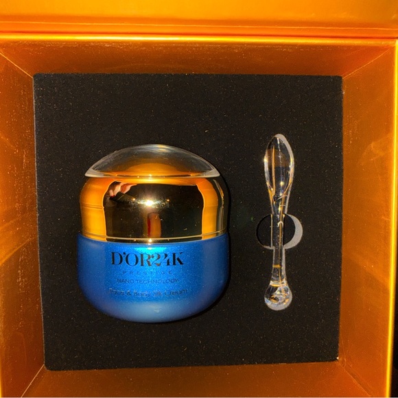 D'OR 25K Prestige Nano Technology Fave & Body Silk Cream